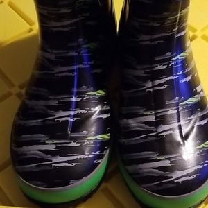 Neoclassical Boys Boots